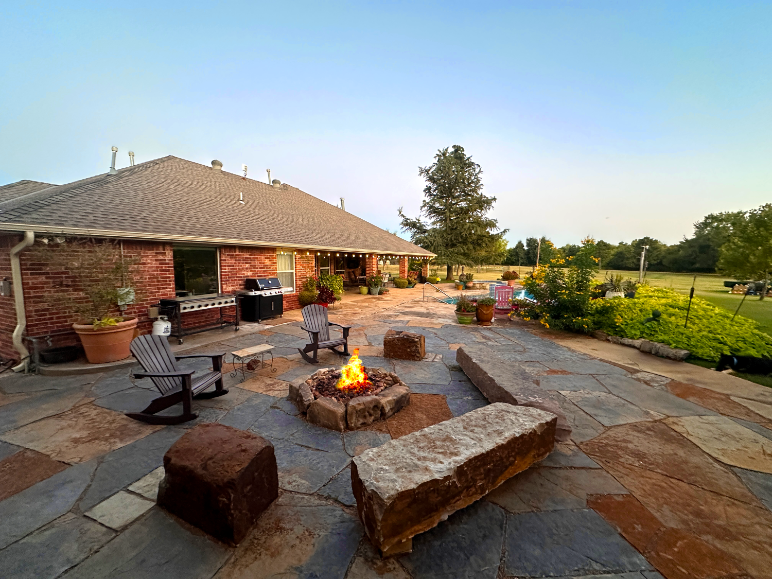 Why Adding Flagstone Accentuates Your Outdoor Living Space